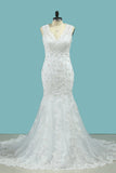 New Arrival V Neck Wedding Dresses Tulle Mermaid With Applique And